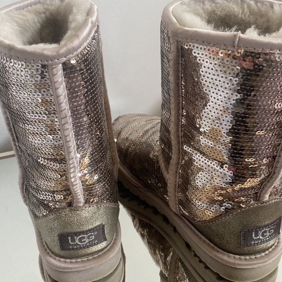 Ugg Australia silver metallic sparkly limited edition sequined boots - Picture 10 of 10